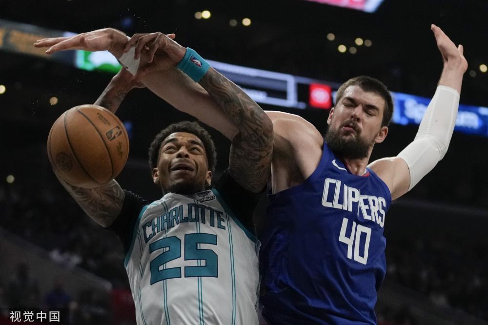 冰壶是一项 冰壶是一项